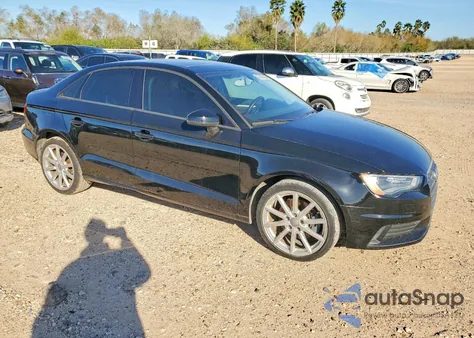 2015 Audi A3 Premium из США, поврежденный, VIN WAUACGFF8F1012798